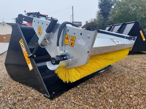 Bucket Brushes