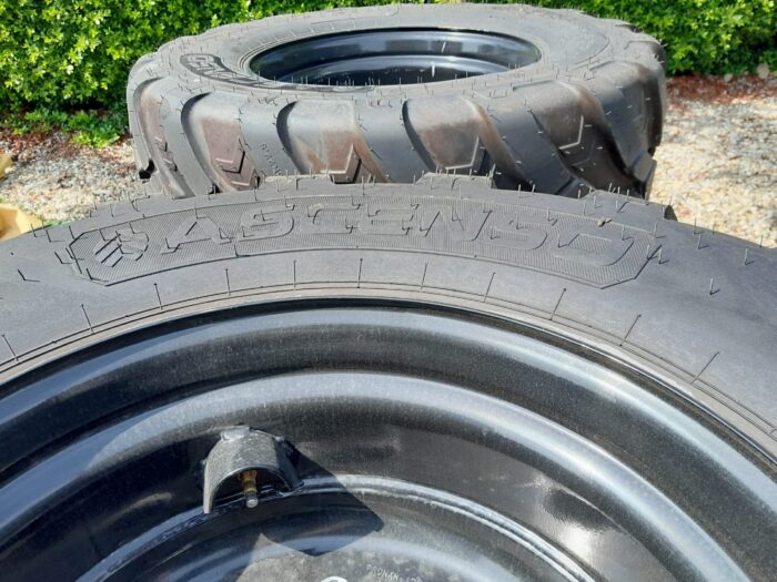 TYRES 560/45R22.5<br />Hours: 0<br />Stock Number: 51033645 - Image 5