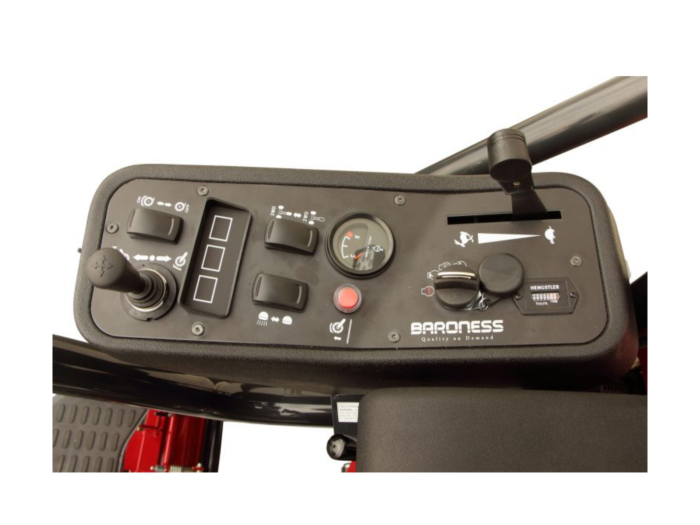 BARONESS LM311<br />Hours: 0<br />Stock Number: 11035193<br />Available to Order - Image 5