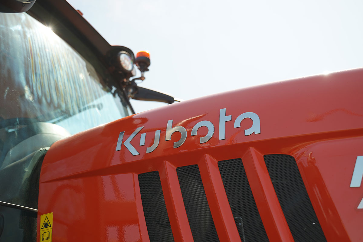Pecks Kubota tractor demonstration in Cambridgeshire